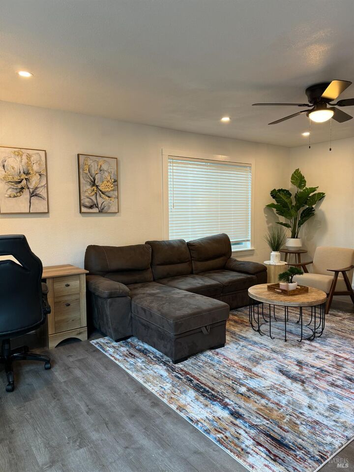Property Photo: 674 Willow Avenue CA 95482