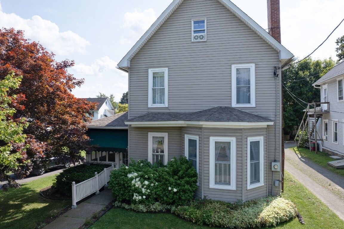 Property Photo:  9 Genesee Street  NY 13778 