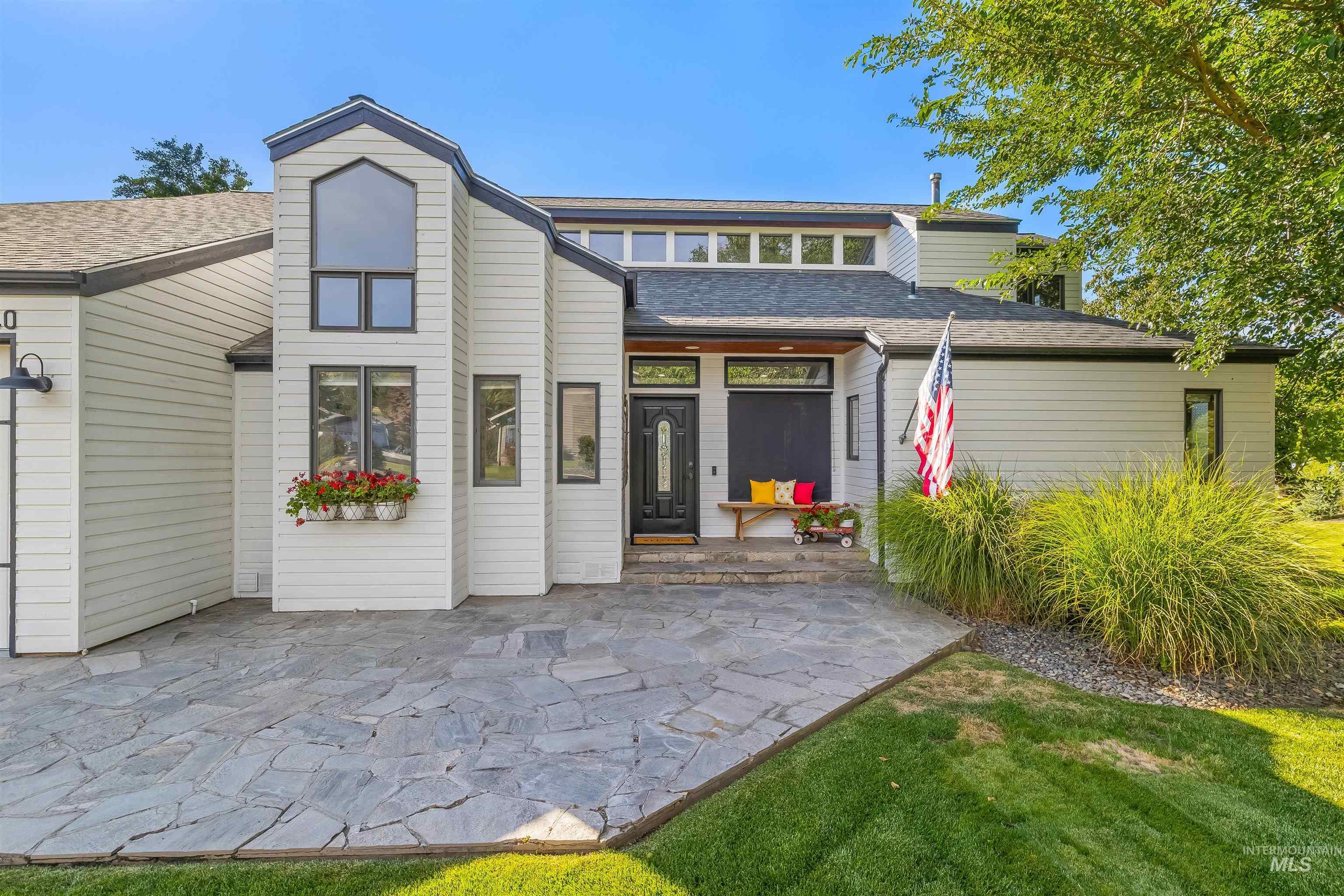 Property Photo:  4040 Fairway Drive  ID 83501 
