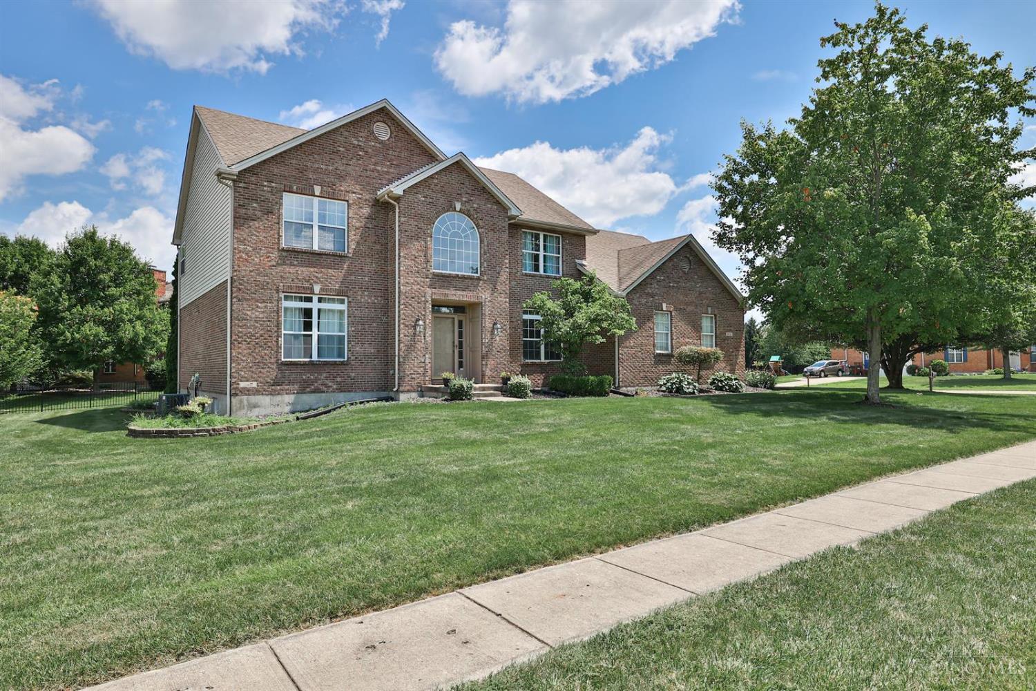 Property Photo: 8655 Charleston Creek Drive OH 45040