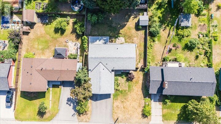 Property Photo: 2409 11th Avenue BC V1N 3B1
