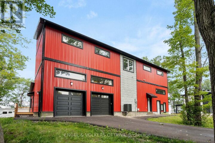Property Photo:  866 Bayview Drive  ON K0A 3M0 