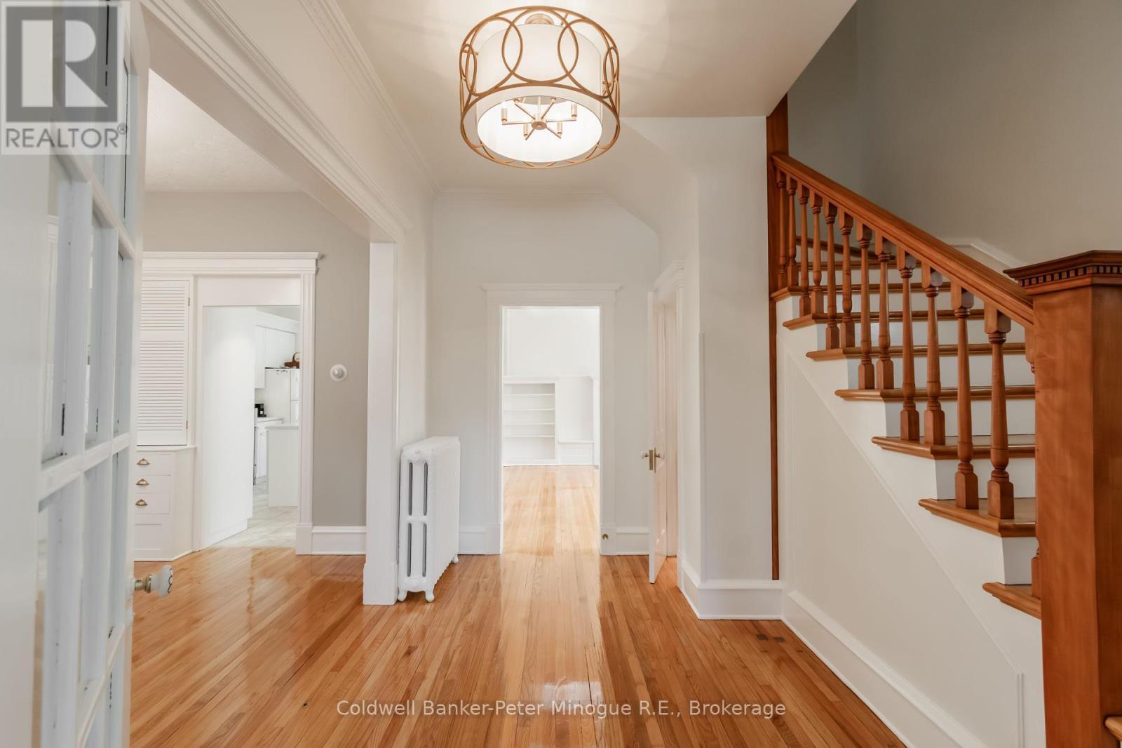Property Photo:  564 Copeland Street  ON P1B 3C6 