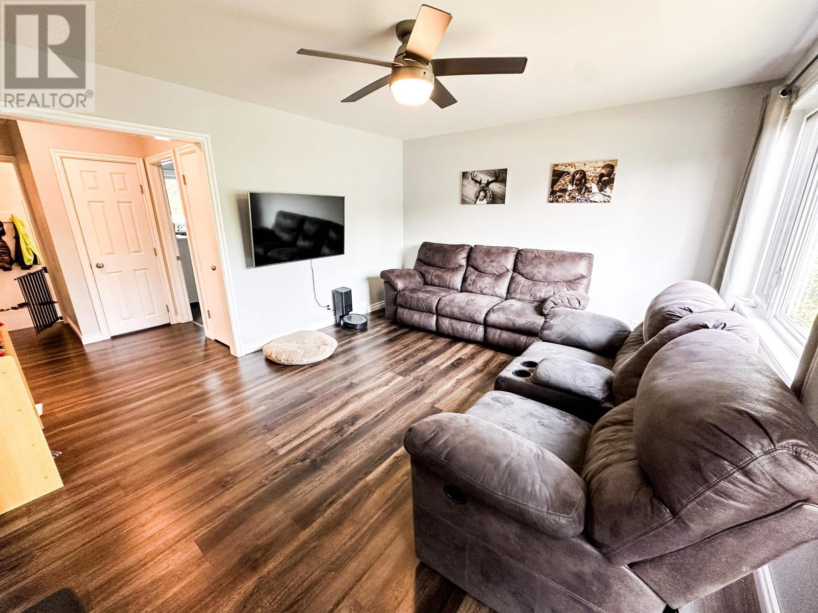 Property Photo: 22 William St ON P0V 1L0