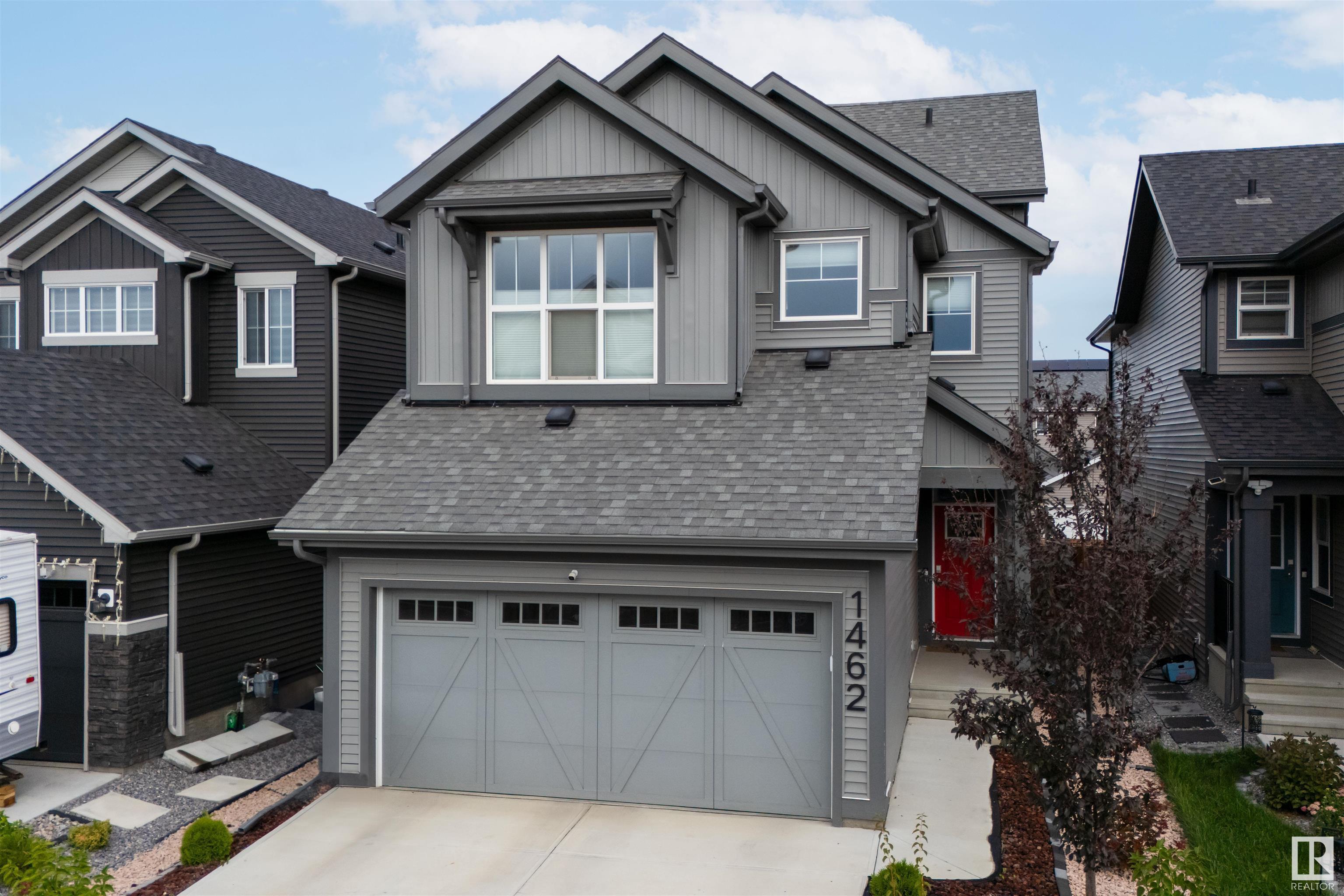 Property Photo: 1462 Darby Green Green SW AB T6E 2E7