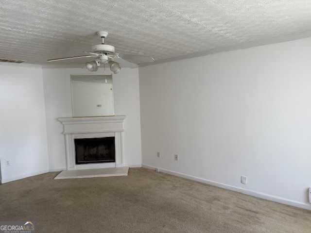 Property Photo: 6902 Malvern Court GA 30038