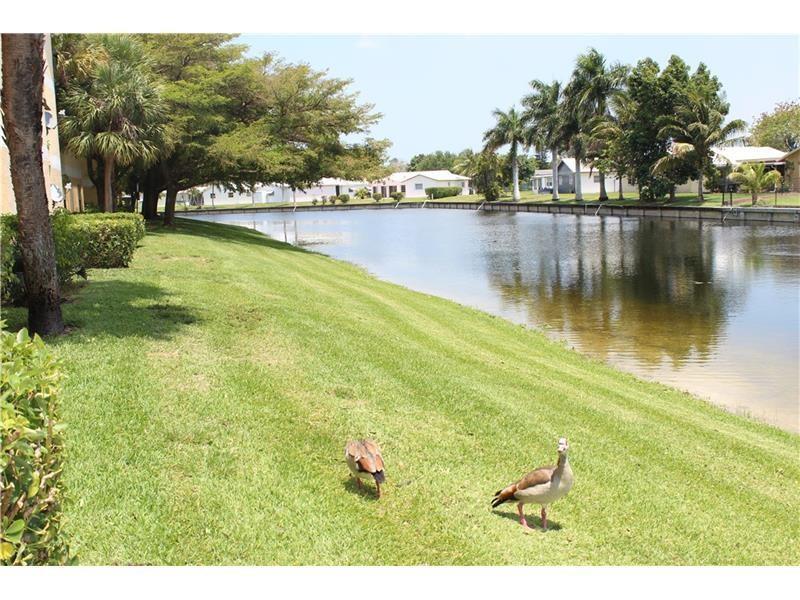 Property Photo:  7610 Westwood Dr 119  FL 33321 