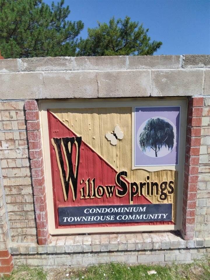 6818 NW Willow Springs Dr  Lawton OK 73505 photo