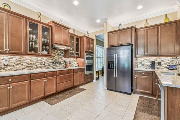 Property Photo: 16301 Garnet Glen Place FL 33598