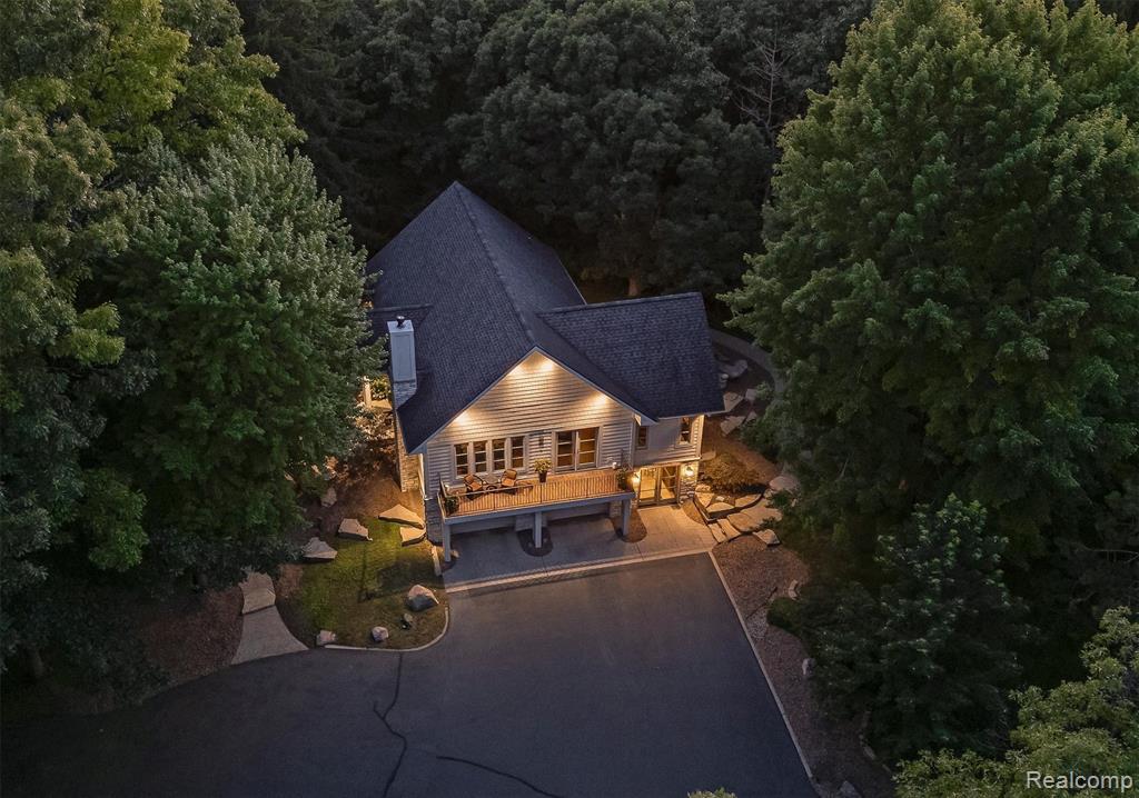 Property Photo: 5484 Waldon Road MI 48348 4817