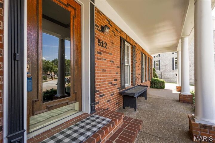 Property Photo:  512 Overlook Terrace Court  MO 63025 