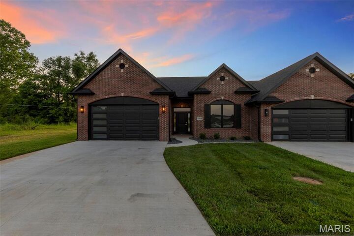 Property Photo:  3709 Beechwood Court  MO 63701 