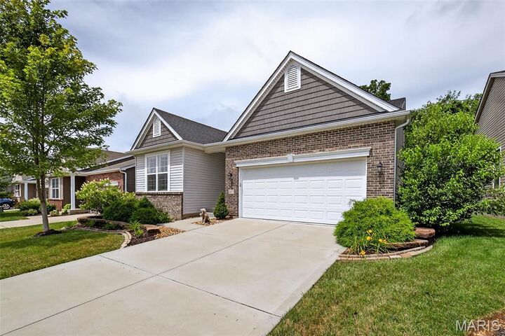 Property Photo:  412 Wilmer Meadow Drive  MO 63385 