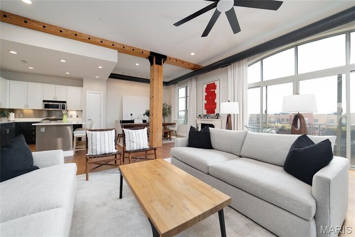 Property Photo:  630 Emerson Road 403  MO 63141 