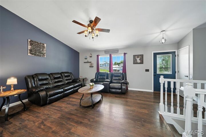 Property Photo:  31 Kings Way Drive  MO 63379 