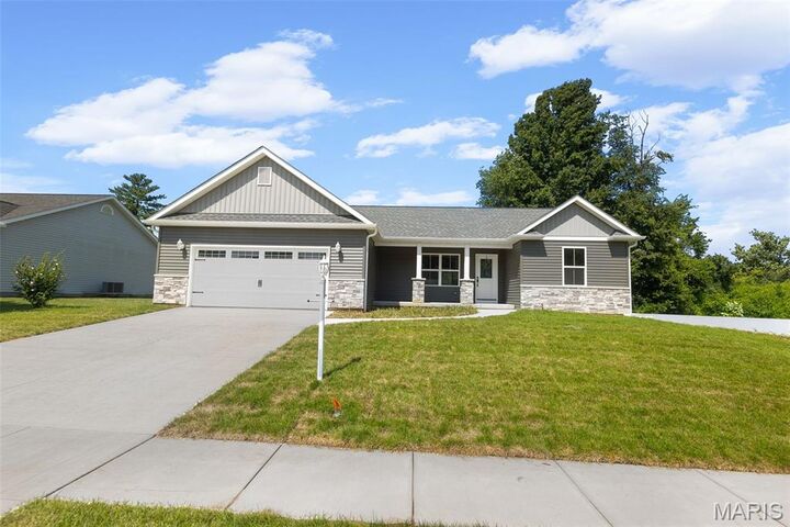 Property Photo: 6404 Winter Court IL 62035