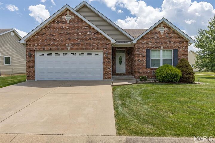 Property Photo:  1860 Lakeshore Drive  MO 63640 