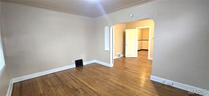 Property Photo: 6128 Bircher Street MO 63120