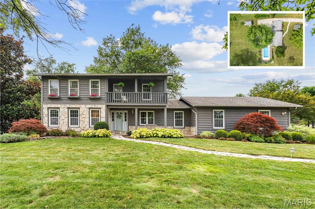 Property Photo: 525 Coventry Road IL 62294