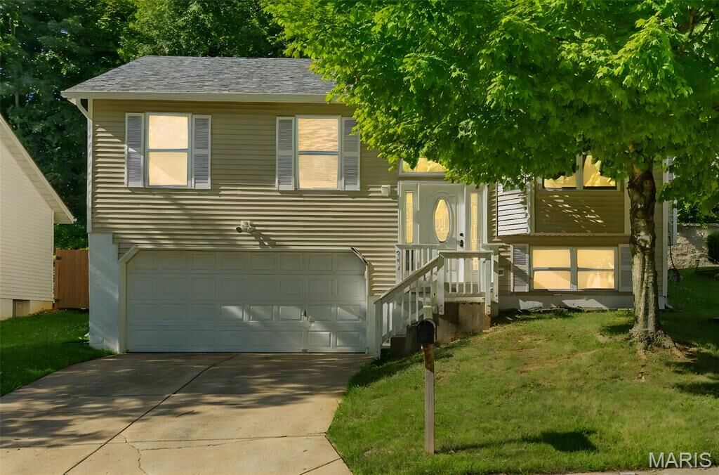Property Photo:  941 Wynstay Circle  MO 63088 