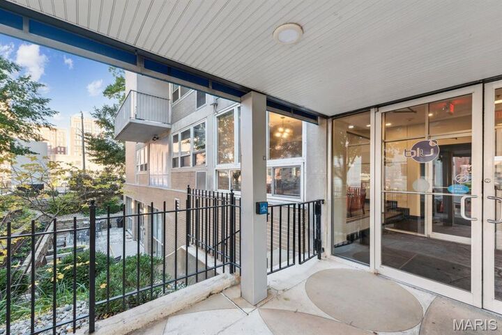 Property Photo: 210 N 17th Street 509 MO 63103