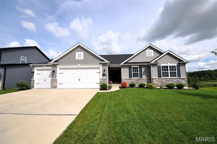 Property Photo:  430 Mossy Brook Drive  MO 63366 