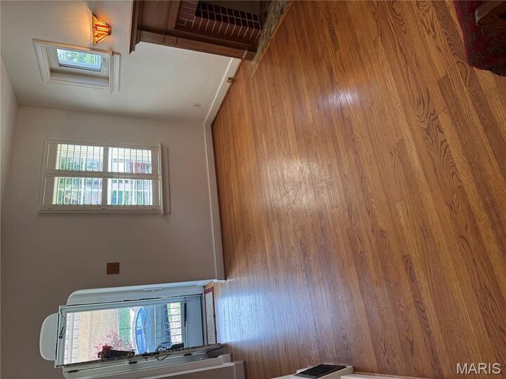 Property Photo: 5023 Fairview Avenue MO 63139