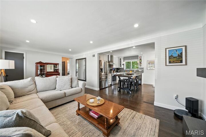 Property Photo: 8206 Hildesheim Avenue MO 63123