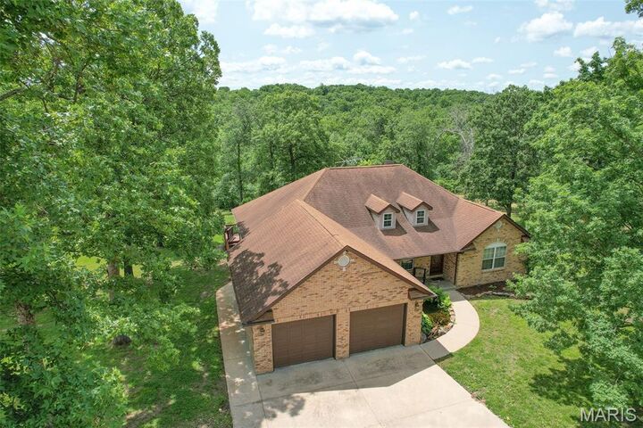 Property Photo:  622 Elk Run  MO 63077