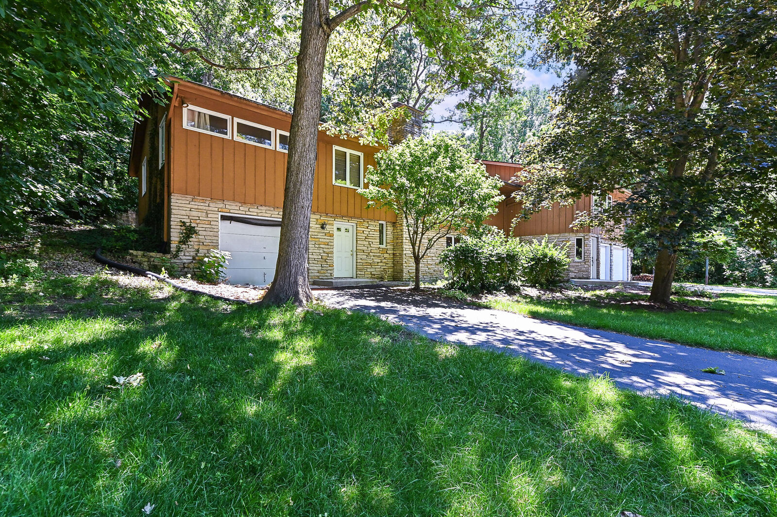 Property Photo:  2655 Driftwood Trl  WI 53105 