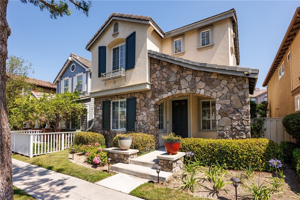 Property Photo: 17 Old Spire Drive CA 92694