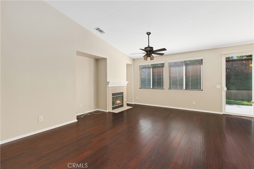 Property Photo:  40918 Bouvier Court  CA 92562 