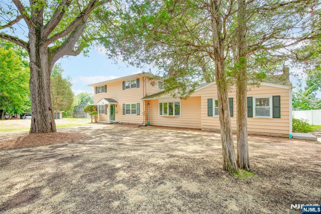 Property Photo: 11 Loyola Place NJ 07436