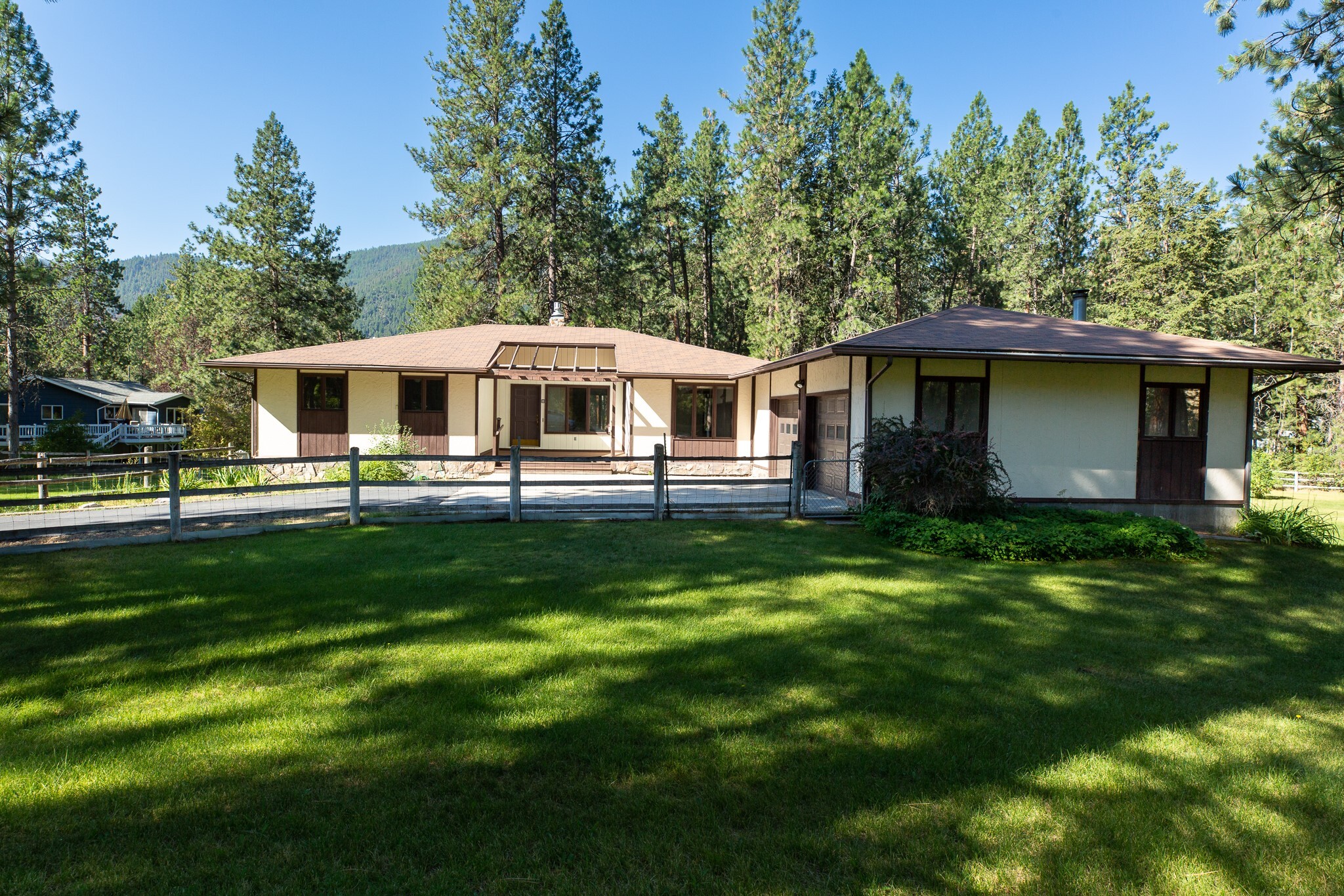 Property Photo: 11370 Casman Court MT 59802