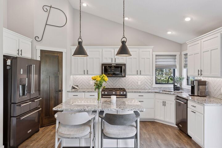 Property Photo:  203 Vista Circle  WI 54022 