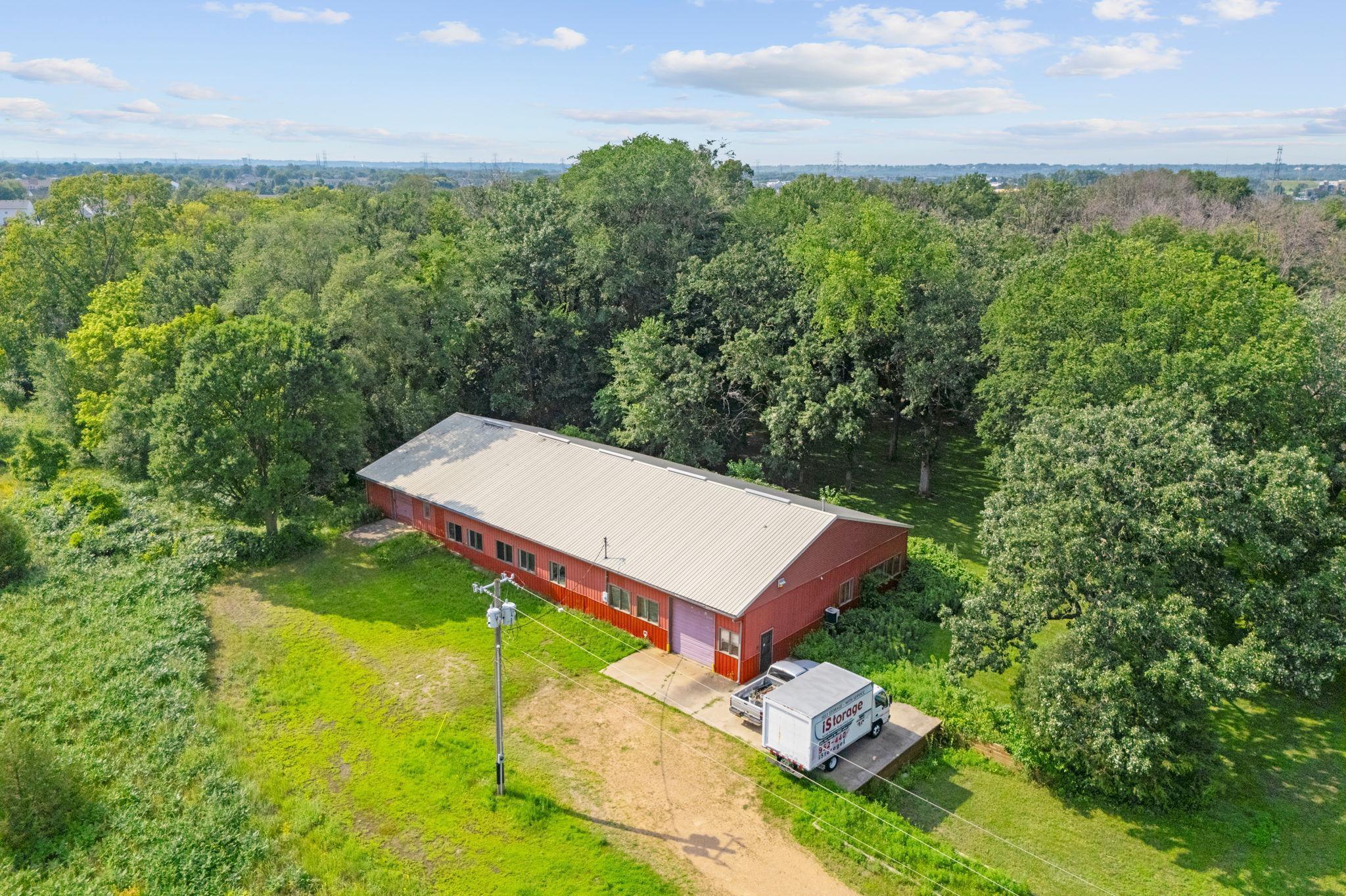 Property Photo: 1850 Stagecoach Road MN 55379