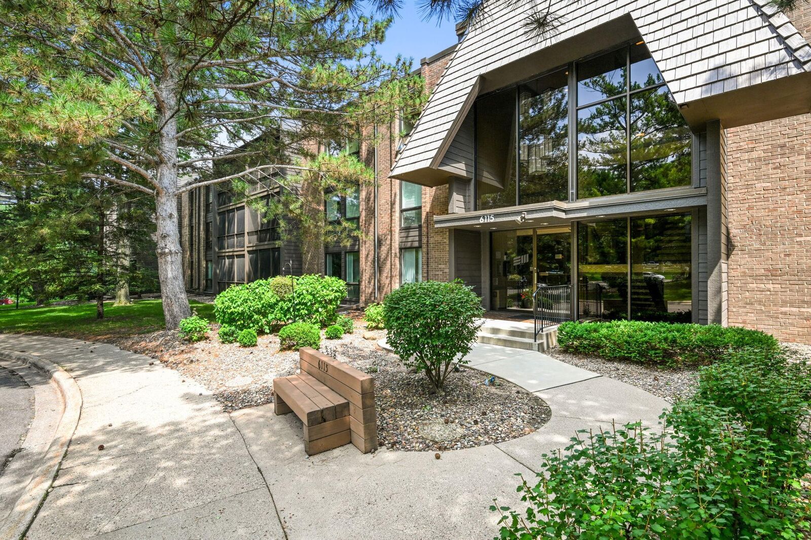 Property Photo: 6115 Lincoln Drive 149 MN 55436