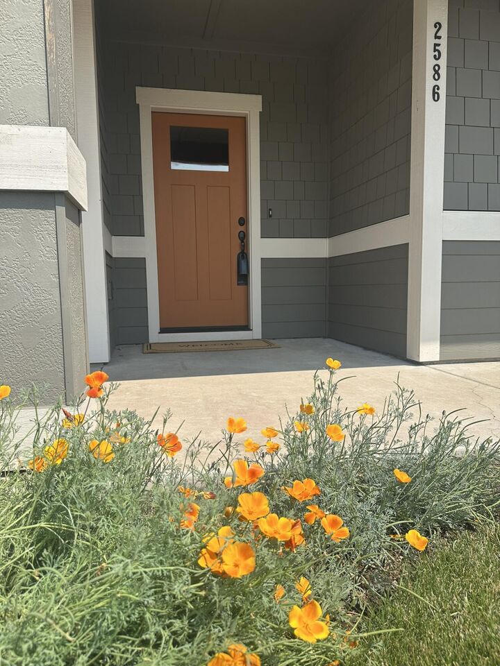 Property Photo:  2586 NE Colleen Road  OR 97754 