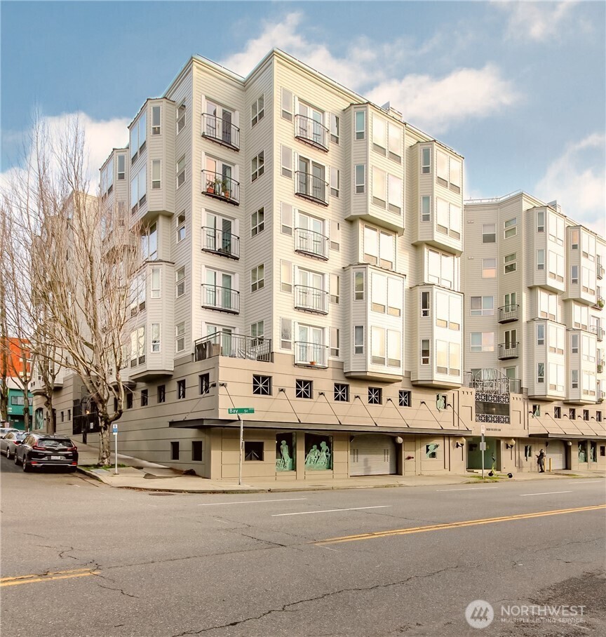 Property Photo: 3028 Western Ave 114 WA 98121