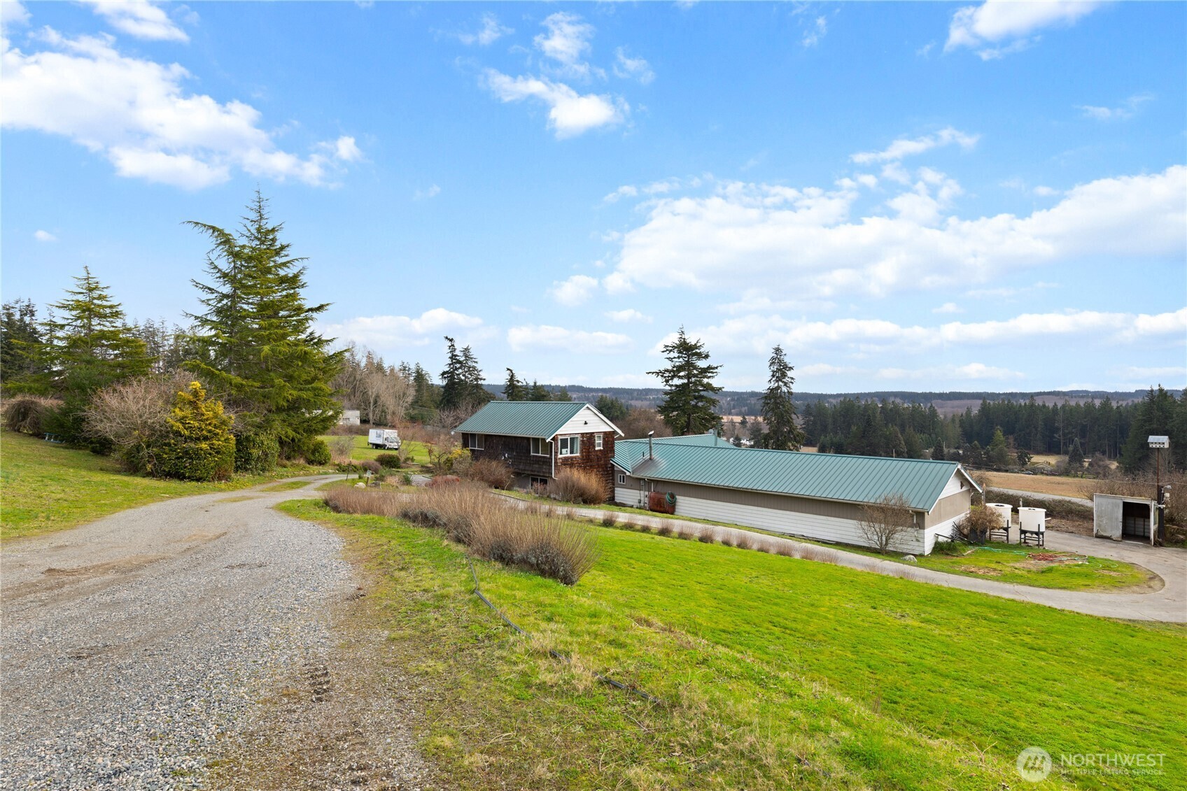 486 W Henni Road  Oak Harbor WA 98277 photo