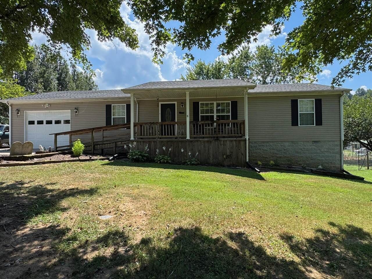 Property Photo:  2351 Garrett Hollow Road  KY 42101 