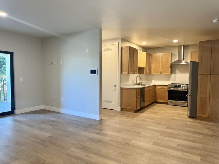 Property Photo: 400 San Benito St 209 CA 95023