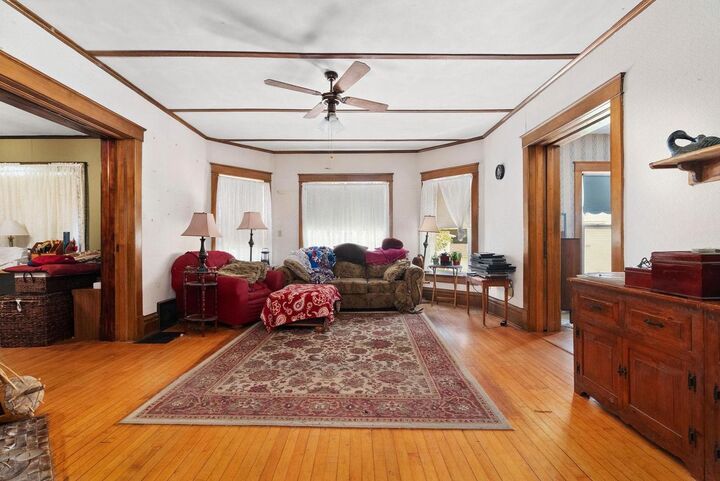 Property Photo: 413 West Rollin Street WI 53534