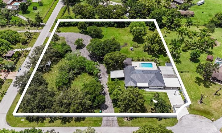 18300 SW 48th St  Southwest Ranches FL 33331 photo