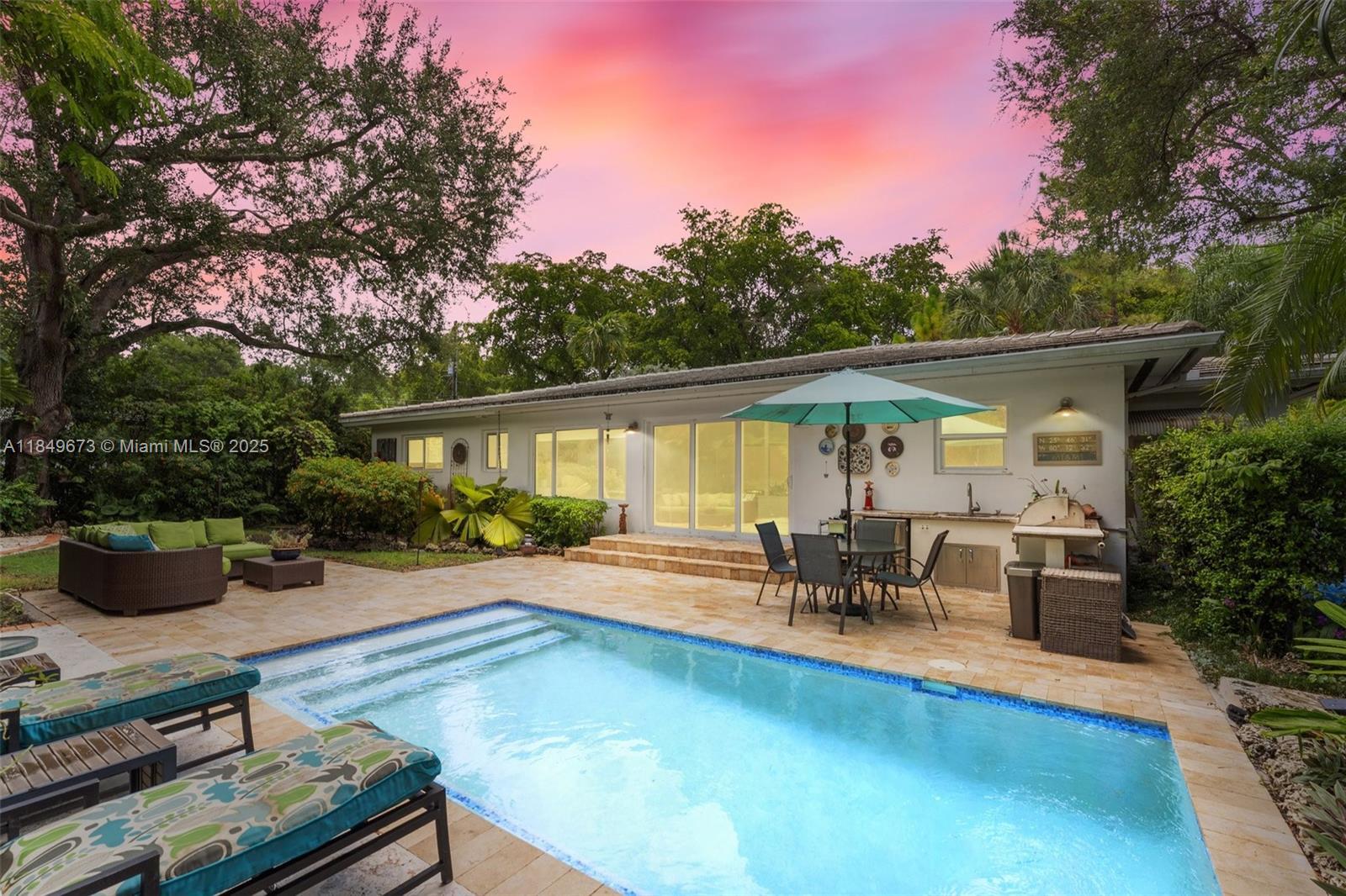 Property Photo:  415 Garlenda Ave  FL 33146 