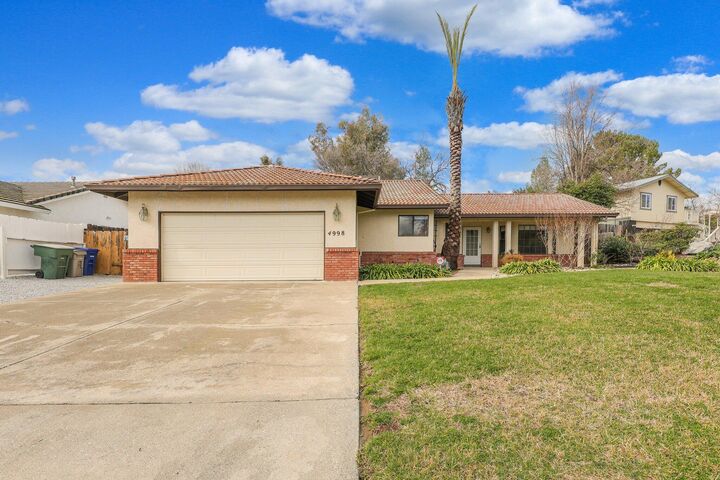 Property Photo: 4998 Terra Linda Way CA 96003
