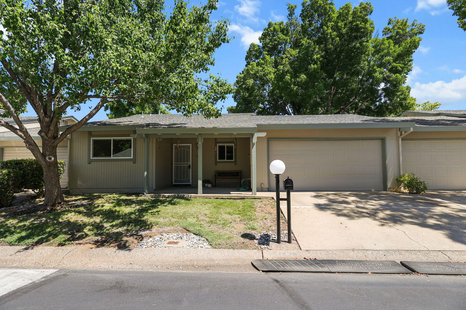 Property Photo: 1826 Del Mar Avenue CA 96003