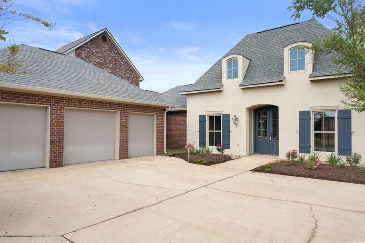 Property Photo:  4150 Primrose Drive  LA 70605 