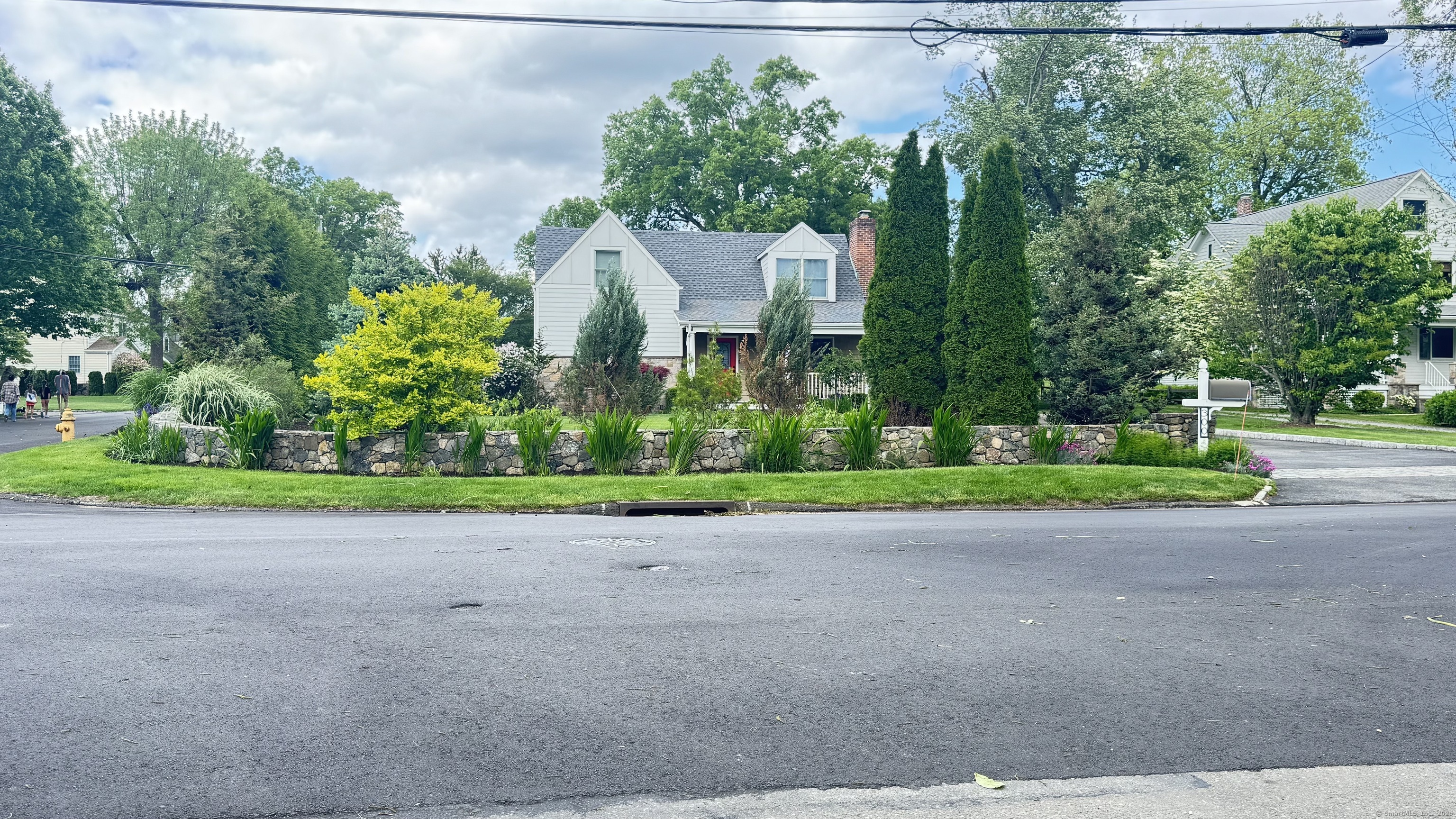 Property Photo: 300 Soundview Avenue CT 06902
