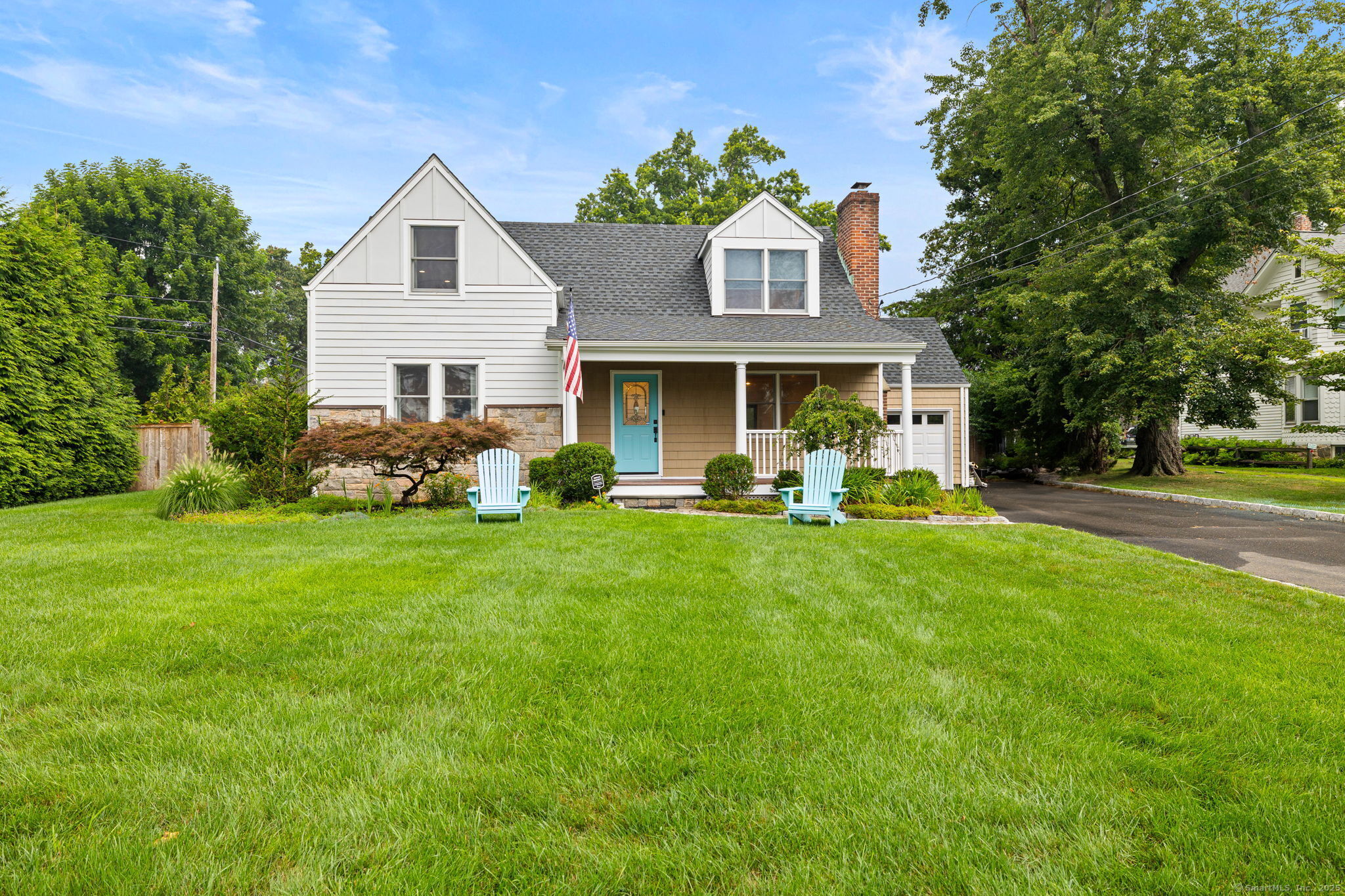 Property Photo: 300 Soundview Avenue CT 06902